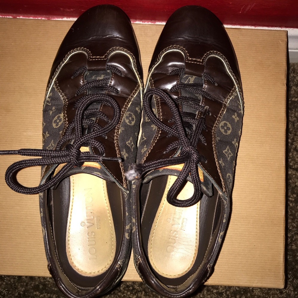Louis Vuitton Monogram Idylle/Leather Sneakers - Picture 5 of 8